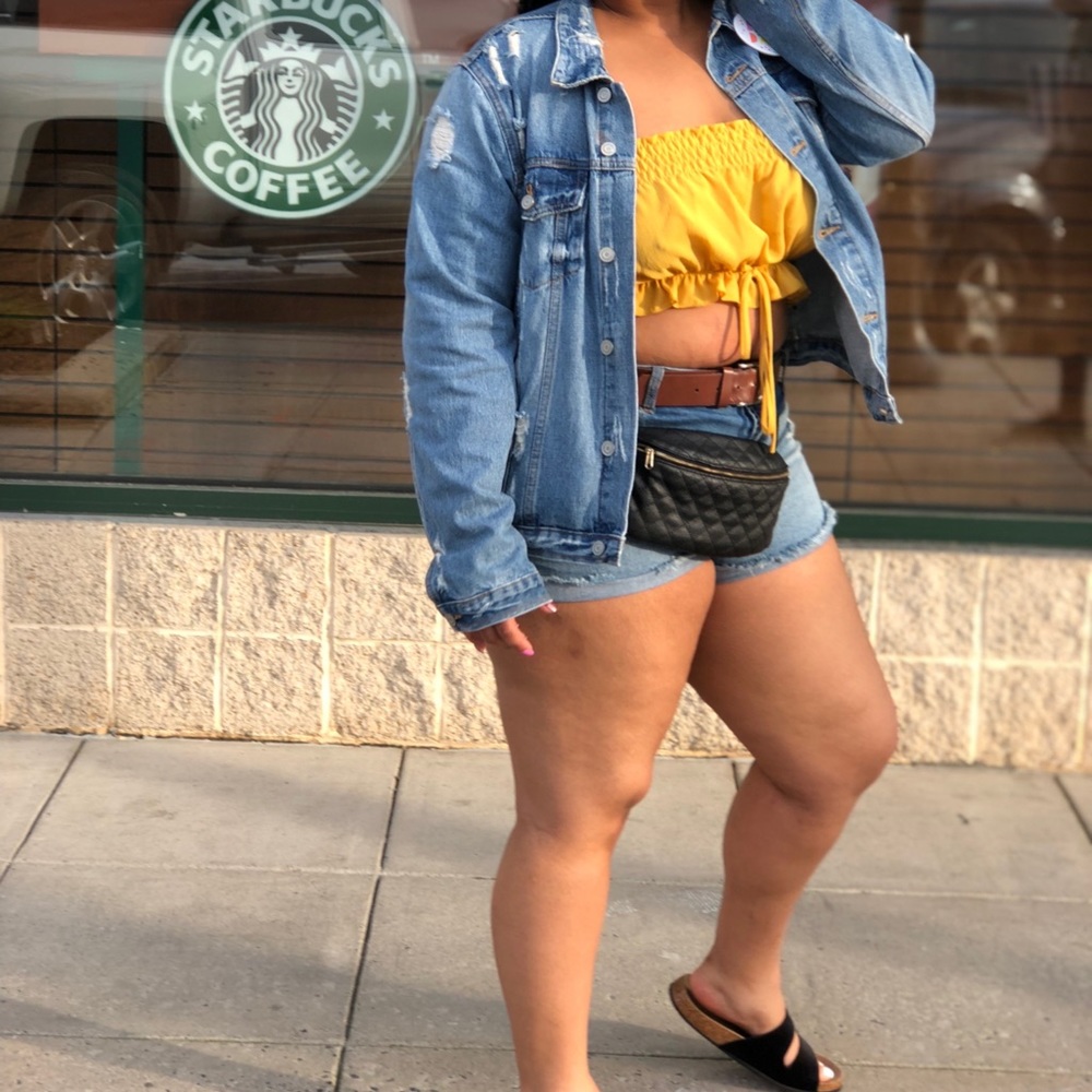 COPY - Vintage Fashionnova Jean Jacket!😍